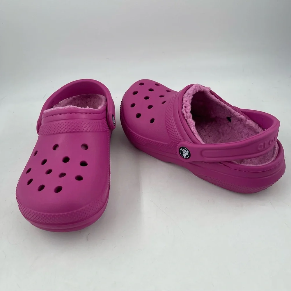 👞 Crocs Unisex Adults Classic Fuchsia Faux Fur Lined Clogs Mules -Size W/7 | M/5